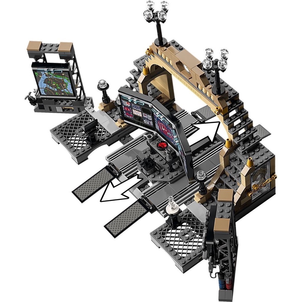 เลโก้ LEGO Super Heroes 76183 Batcave: The Riddler Face-off