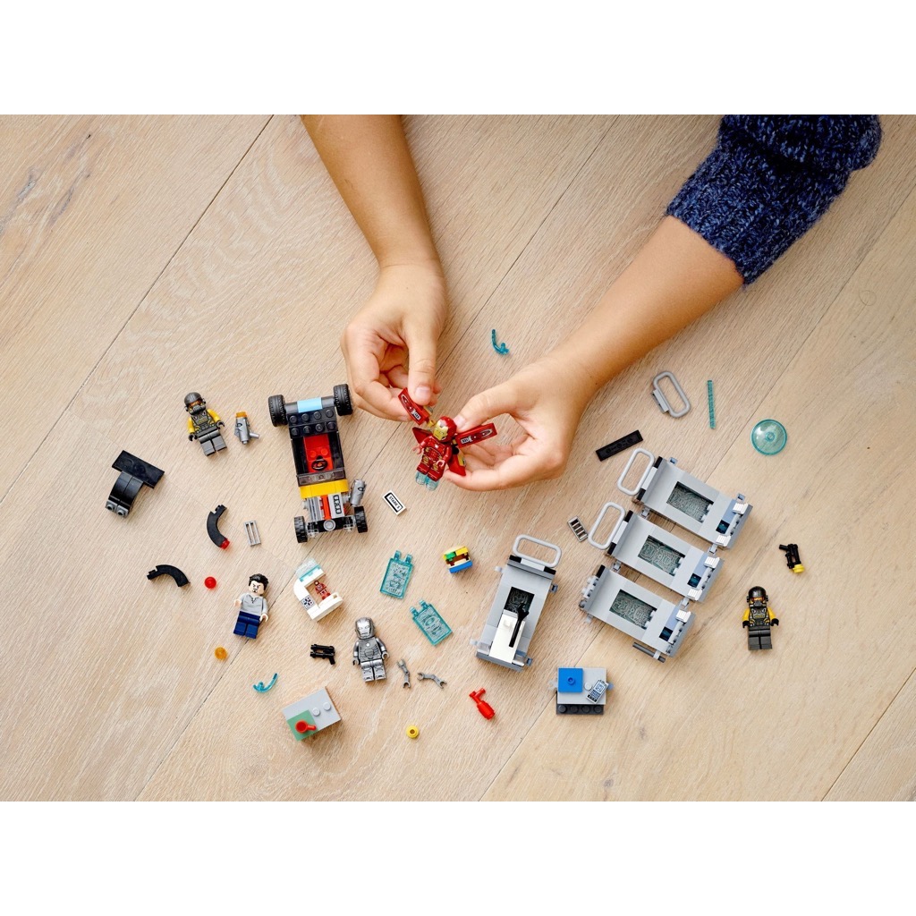 เลโก้ LEGO Super Heroes 76167 Iron Man Armory