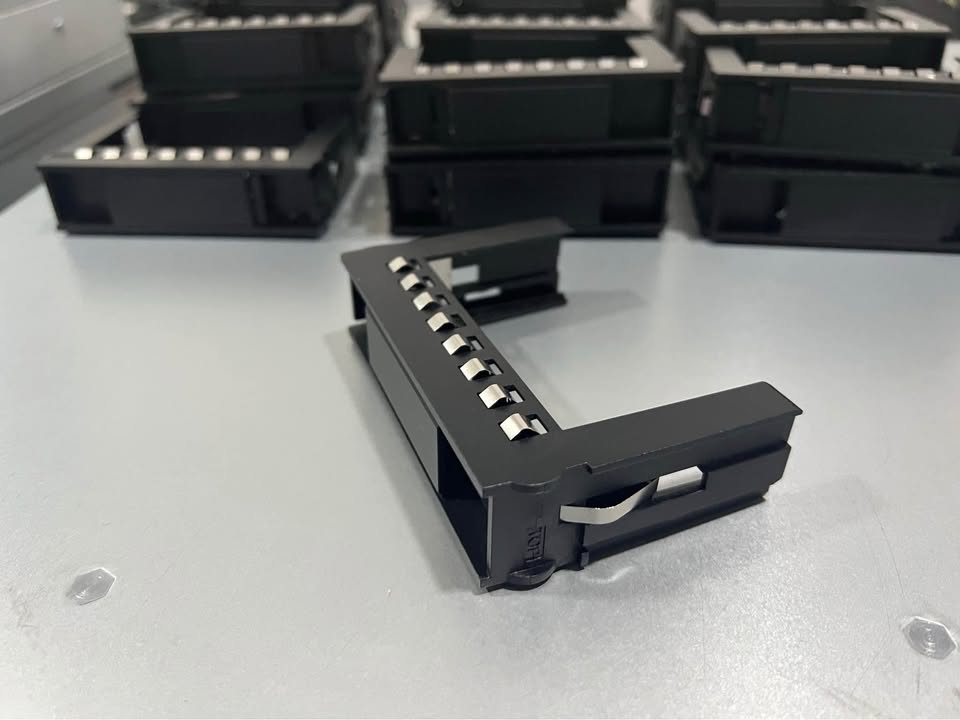 ฝาปิดช่อง hdd server dell gen 14 R540 R740 R740xd T640 T440 LFF 3.5" 0F3F7V ฝาปิดhddมือสองพร้อมใช้งาน