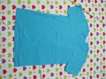 เสื้อยืดเปล่าสีฟ้าสด