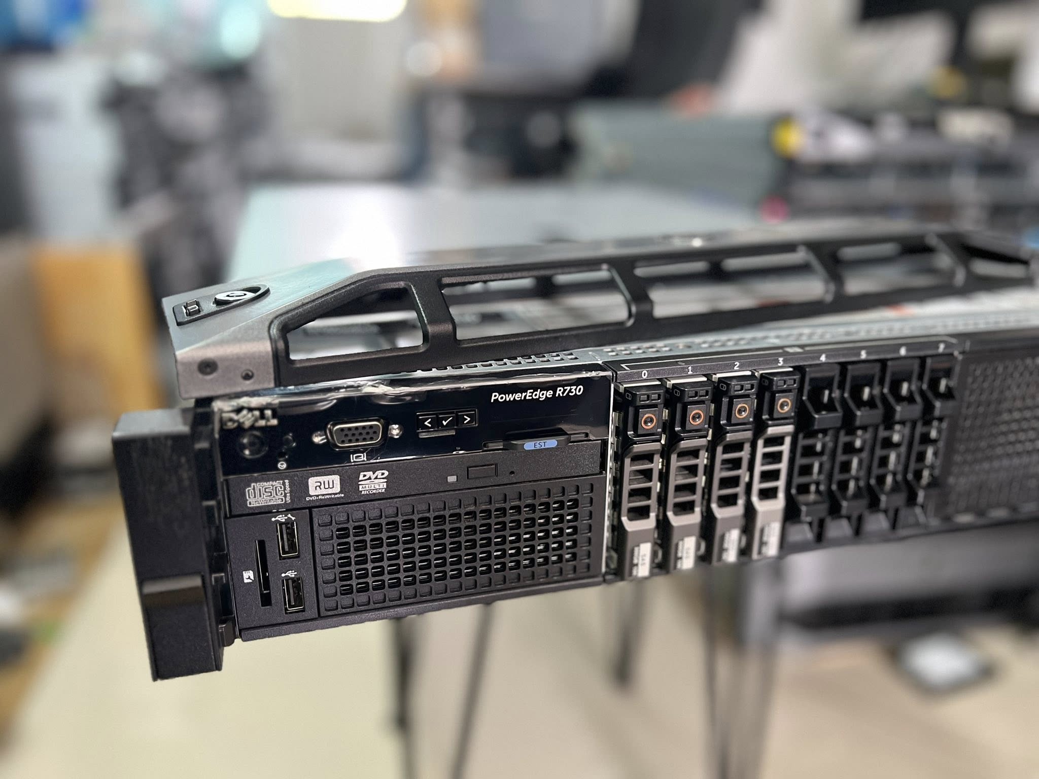 dell r730 2cpu 32gb 36cores server เครื่องประกัน 3 เดือน เซิฟเวอร์เดลมือสองพร้อมใช้งาน