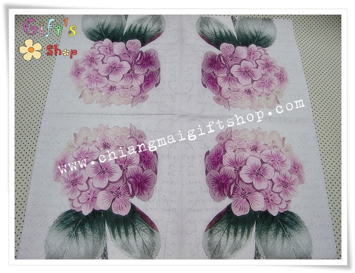 กระดาษแนปกิ้น ลายดอกไม้สีชมพูอ่อน ม่วง พื้นหลังสีชมพูอ่อน ม่วง