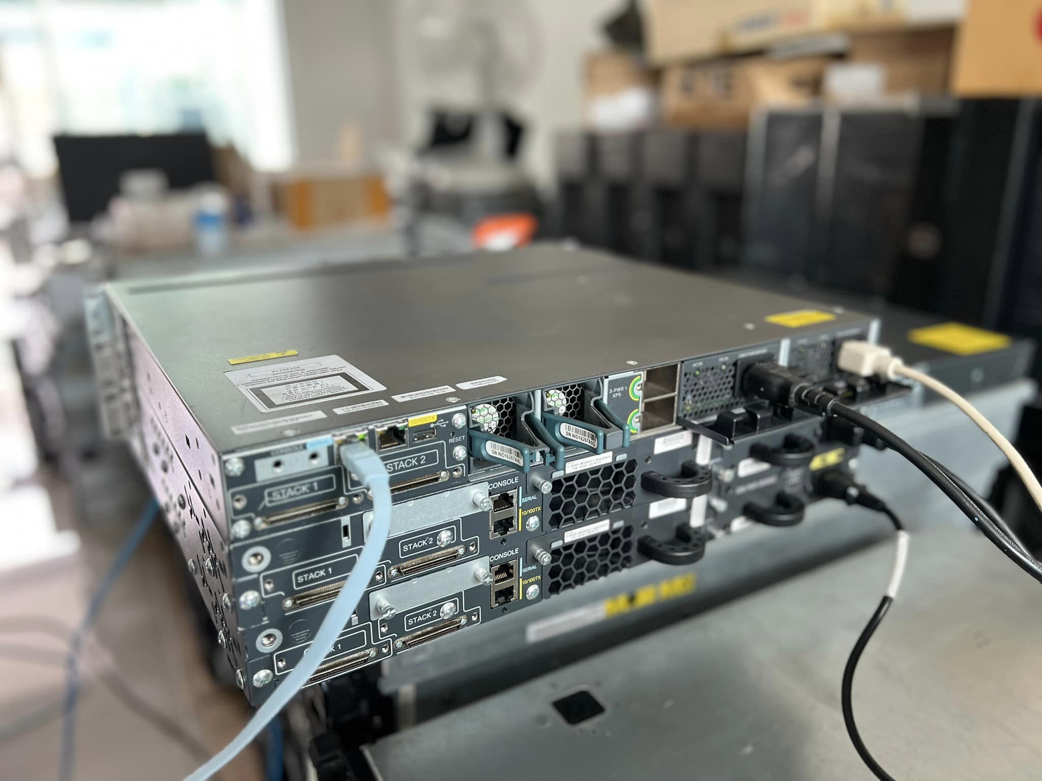 cisco 3750x 24t-s layer 3 gigabits sfp 4 port power x2 สวิทมือสองพร้อมใช้งาน