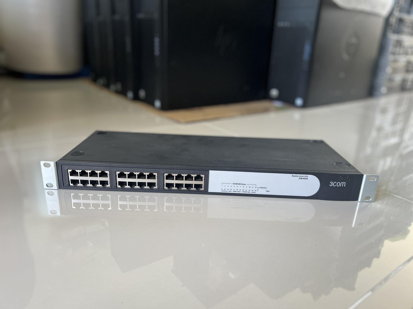 Switch 3Com 2824 Gigabit 3CBLUG24A สวิทมือสองพร้อมใช้งาน
