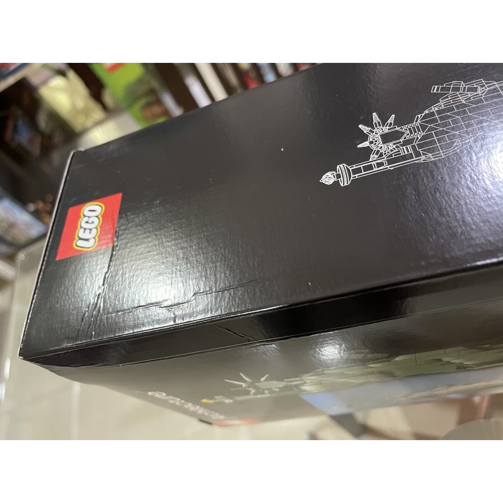 LEGO Architecture 21042 เลโก้ Statue of Liberty (Damaged Box)