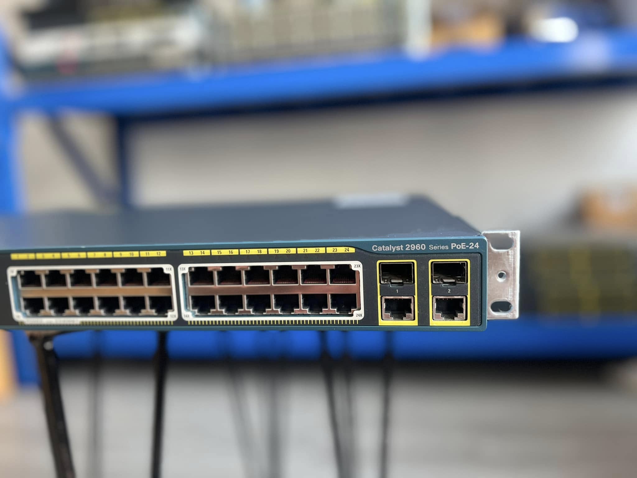 Switch Cisco 2960 PoE 24 port สวิทซิสโก้พีโออีมือสองพร้อมใช้งาน