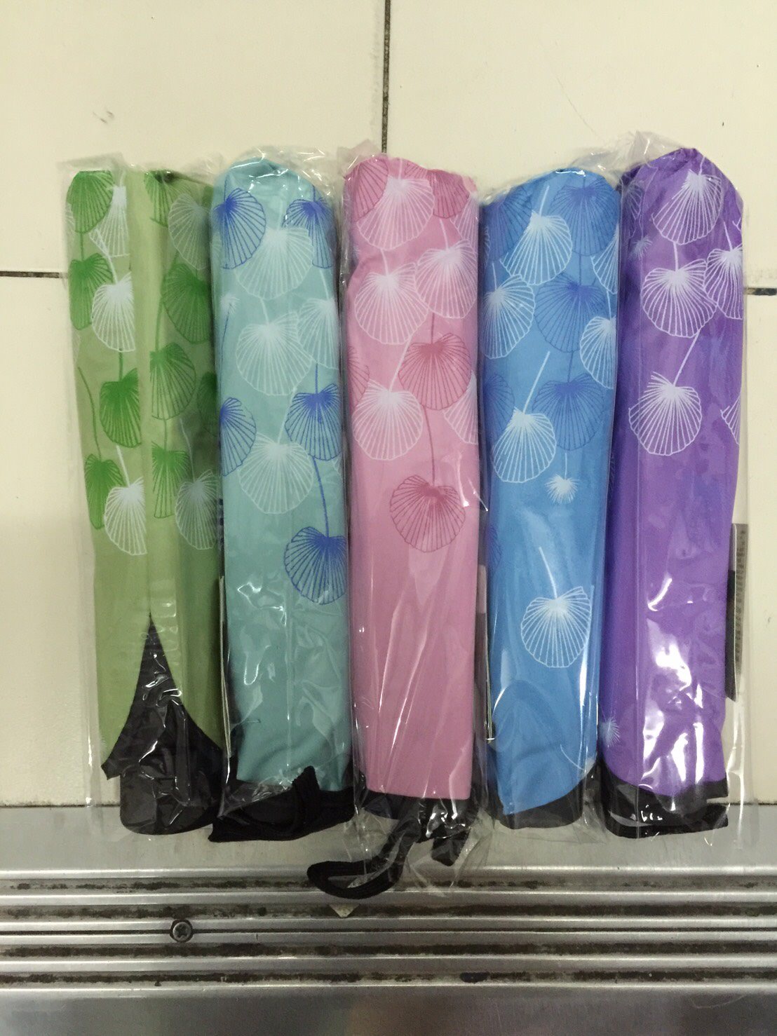 ร่ม4ตอน10ก้าน24นิ้วมียูวีดำรหัส1606