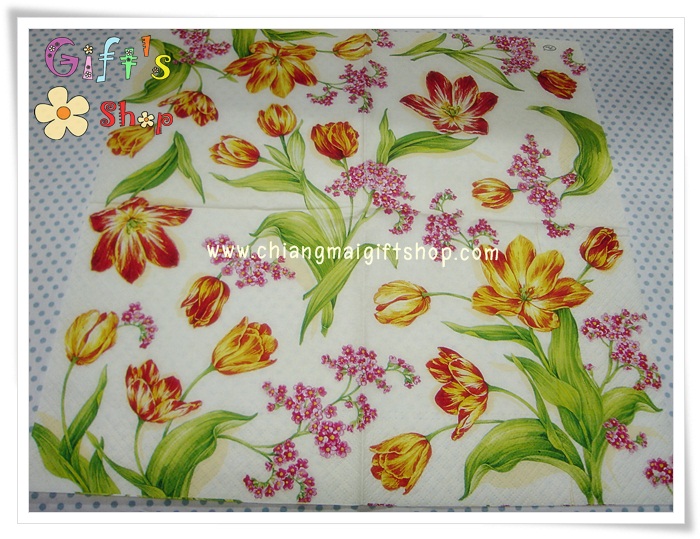 กระดาษแนปกิ้น ลายดอกไม้สีแดงเหลือง ส้ม พื้นหลังสีครีม