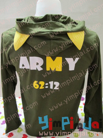 เสื้อรุ่น มีหมวกฮู้ด สีเขียวทหาร หูแมว