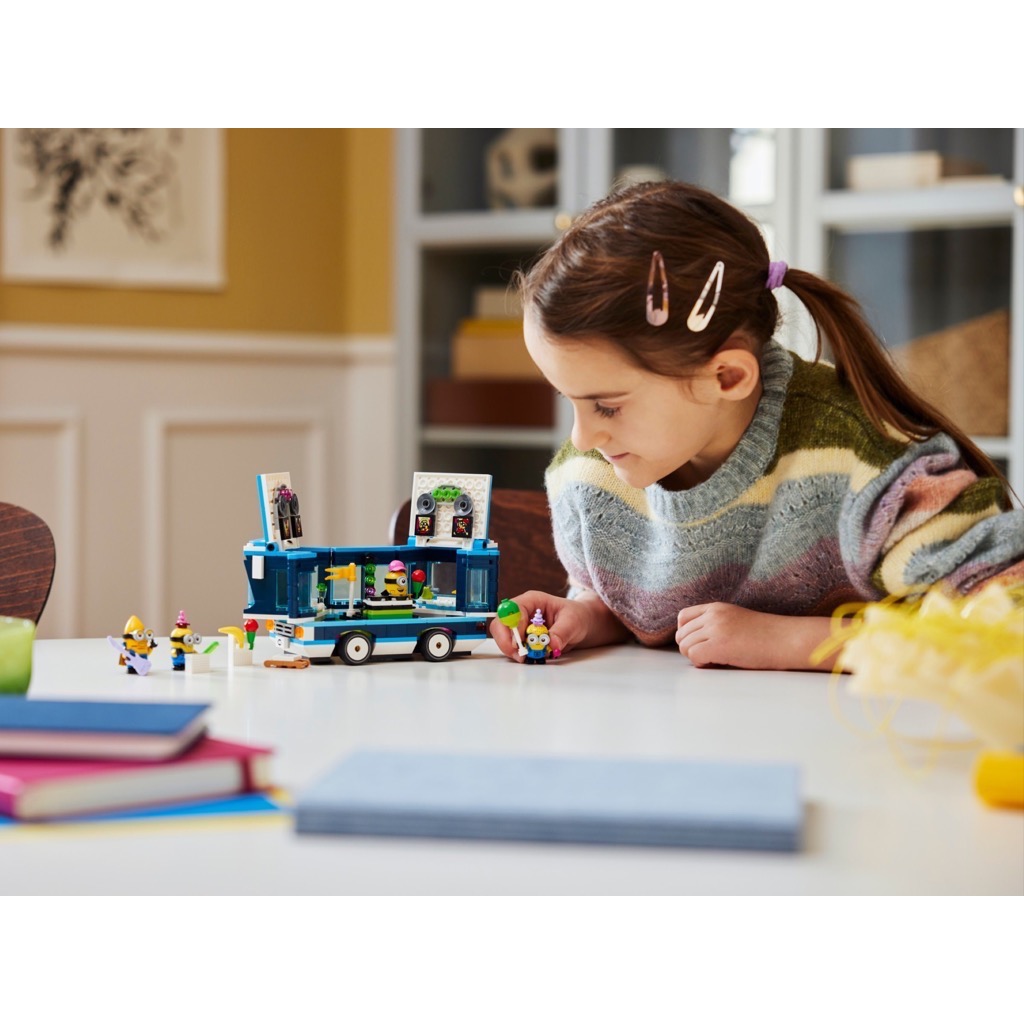 เลโก้ LEGO Minions 75581 Minions' Music Party Bus
