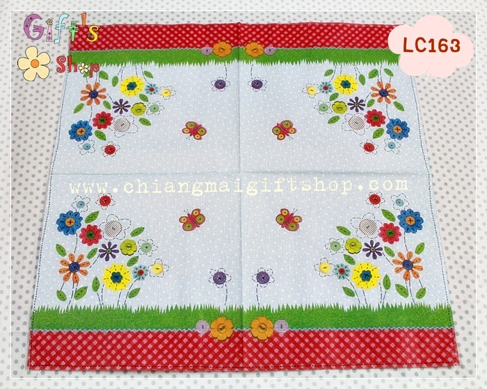 กระดาษแนปกิ้น ลายดอกไม้กระดุม พื้นหลังสีฟ้า ขอบลายสก็อตสีแดง