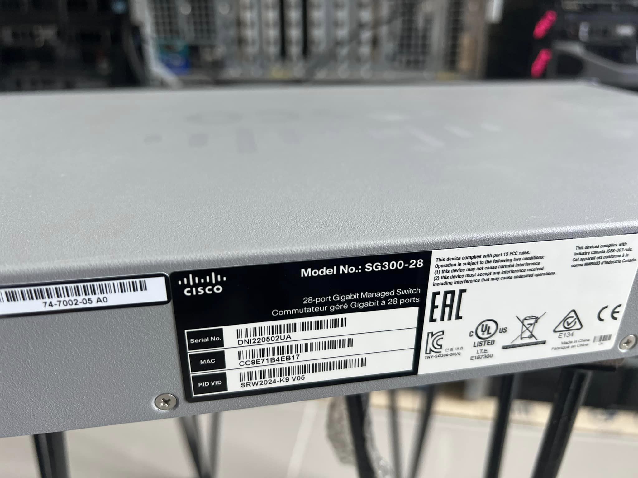 Cisco SG300-28 switch Gigabit 24 port สวิทซิสโก้มือสองพร้อมใช้งาน