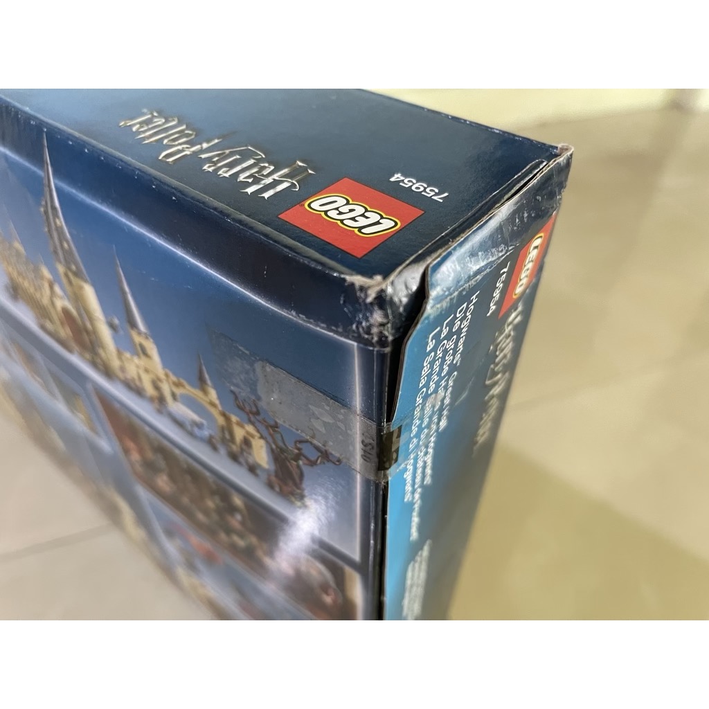 LEGO Harry Potter 75954 Hogwarts Great Hall (กล่องไม่สวย-Damaged Box)
