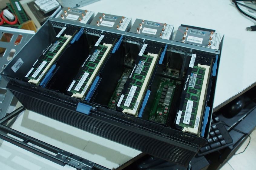 hp dl580 g7 4cpu 40core มือ 2 พร้อมใช้งาน