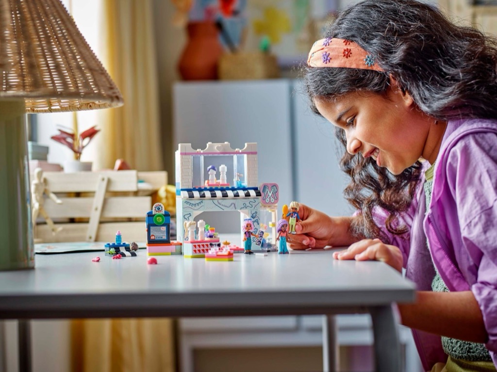 เลโก้ LEGO Friends 42662 Hair Salon and Accessories Store