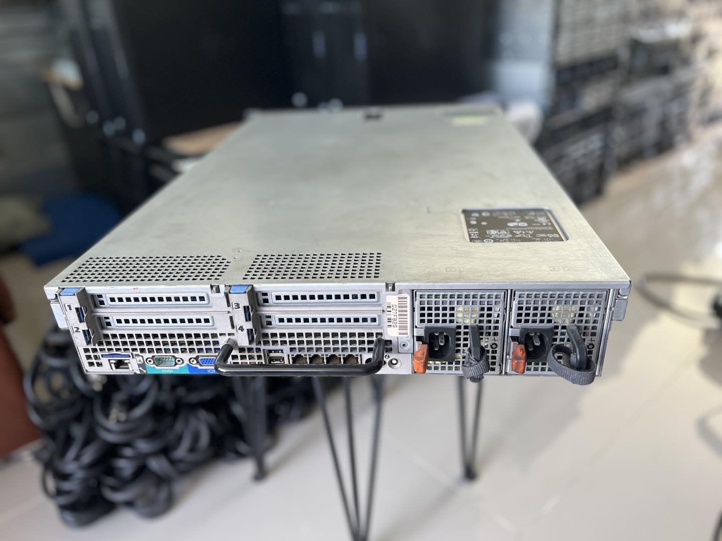 dell r710 2cpu ram 32 12cores เซิฟเวอร์มือสองพร้อมใช้งาน