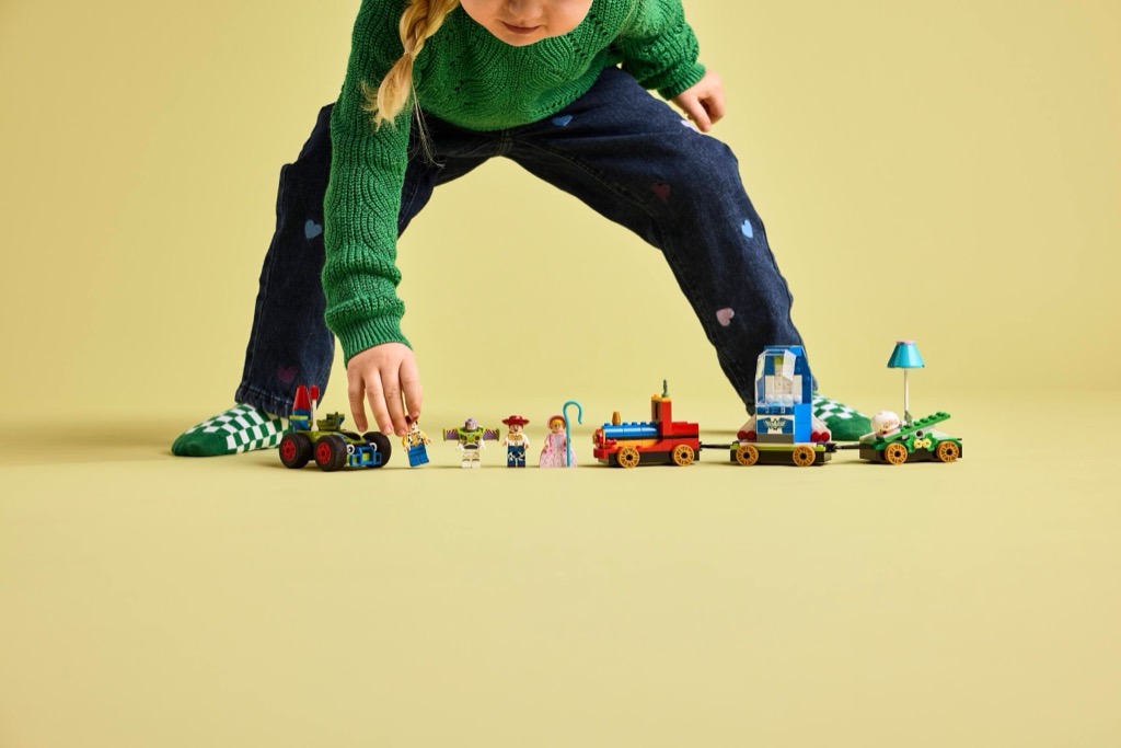 เลโก้ LEGO Disney 43264 Toy Story Celebration Train & RC Car