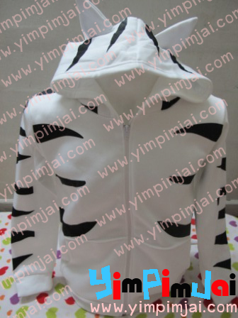เสื้อกันหนาวแมวเหมียว ผ้ากันหนา มีซิป มีหางด้วยค่ะ