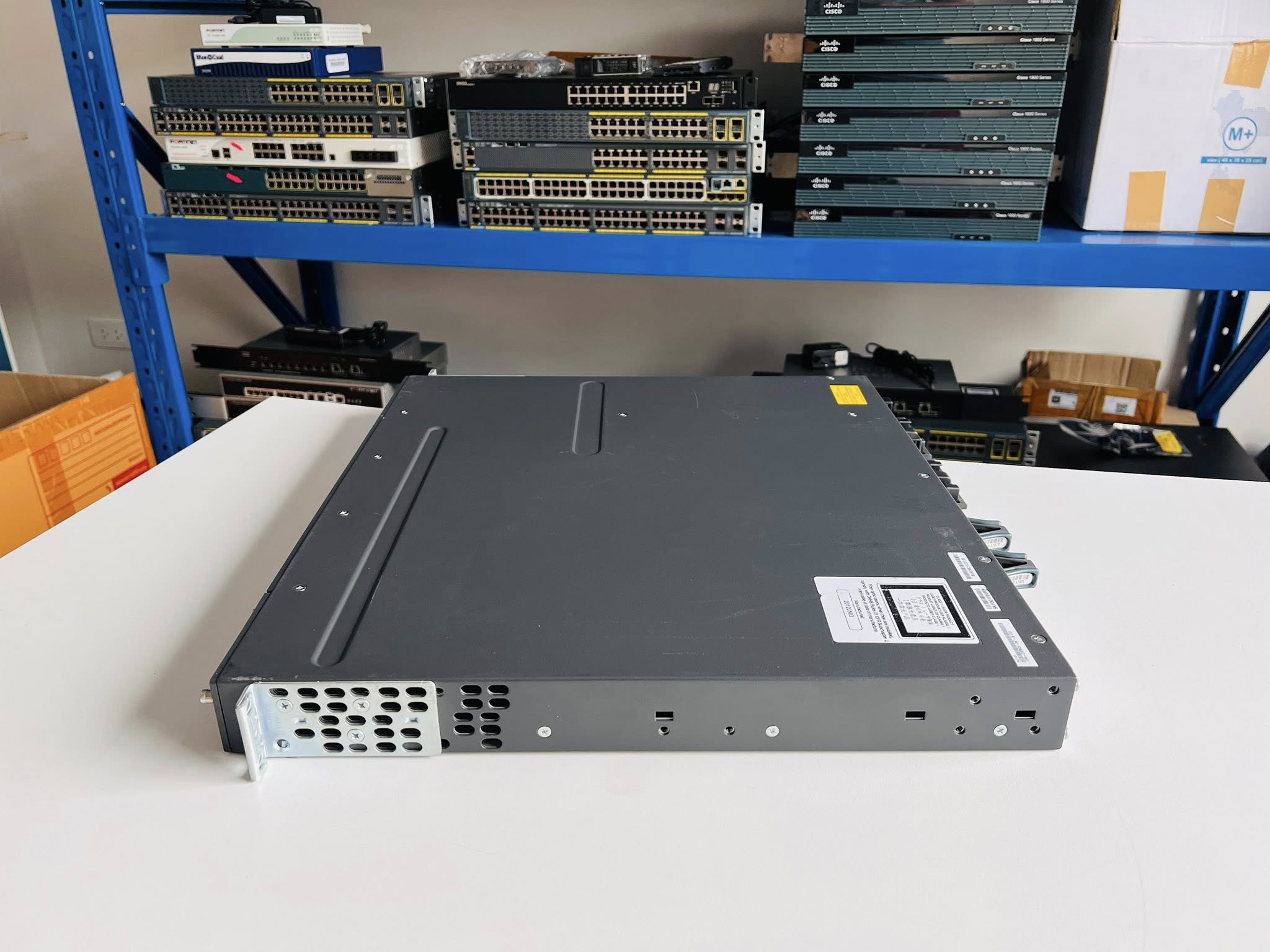 Switch cisco 3750x Gigabit 24 port layer3 สวิทซิสโก้มือสองพร้อมใช้งาน