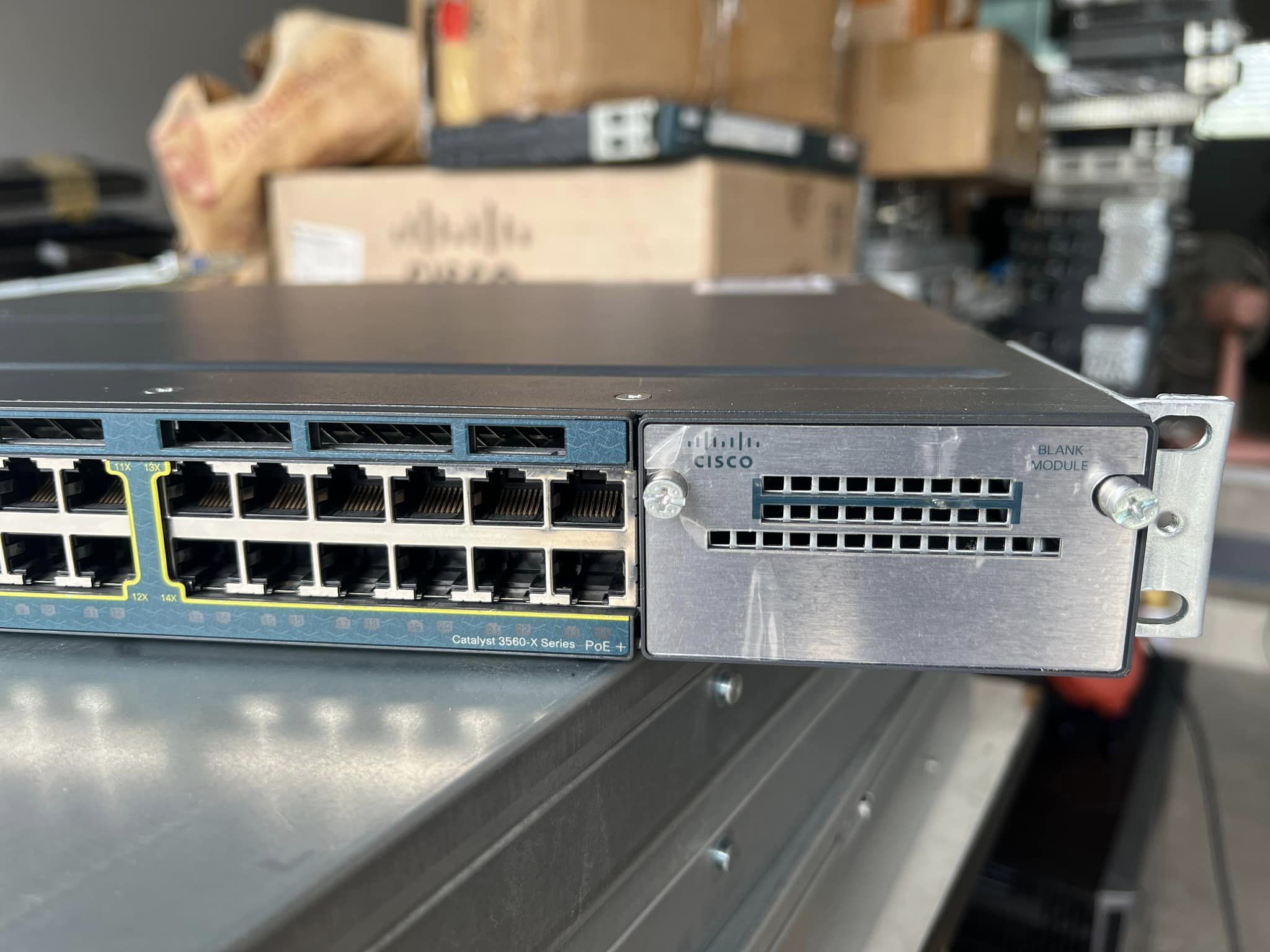 Switch Cisco 3560X-24P-S Gigabit PoE สวิทซิสโก้มือสองพร้อมใช้งาน