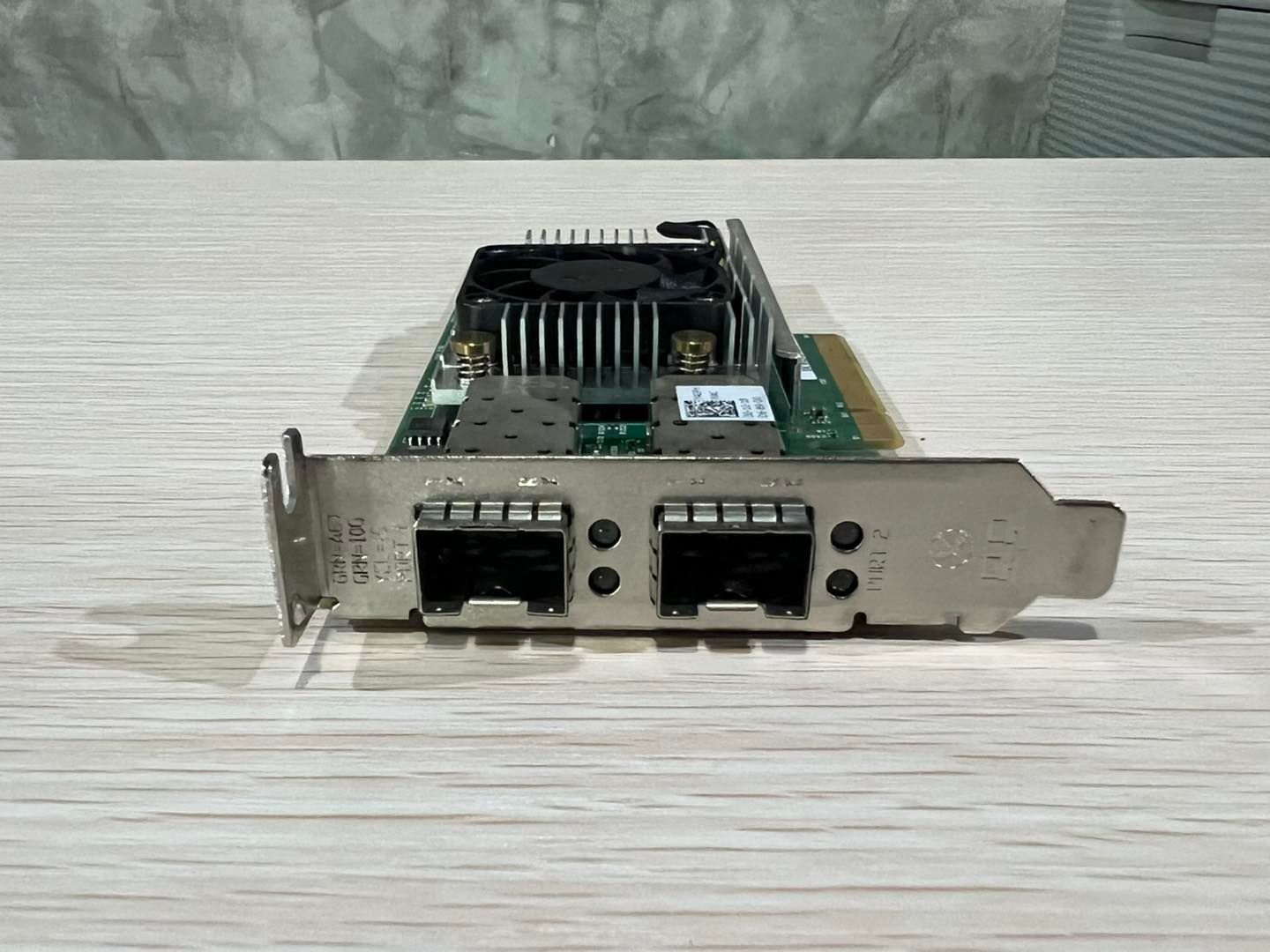 การ์ด Fiber 10G 2 SFP plus Dell Y40PH Broadcom 57810S มือสองพร้อมใช้งาน