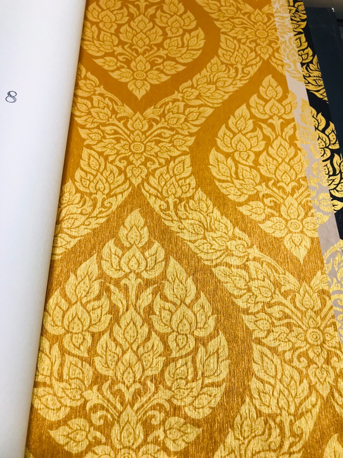 วอลเปเปอร์ลายไทย พุ่มข้าวบิณฑ์ ทอง 038-12