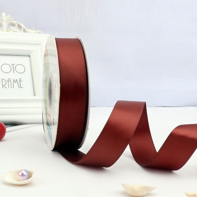 ริบบิ้นผ้าซาติน 2 หน้า สีน้ำตาล 50 หลา (Cappuccino)# WX013