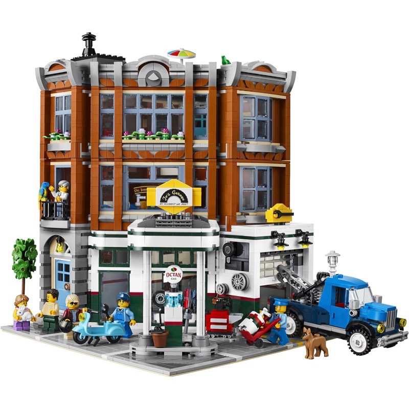 LEGO Exclusives 10264 Corner Garage