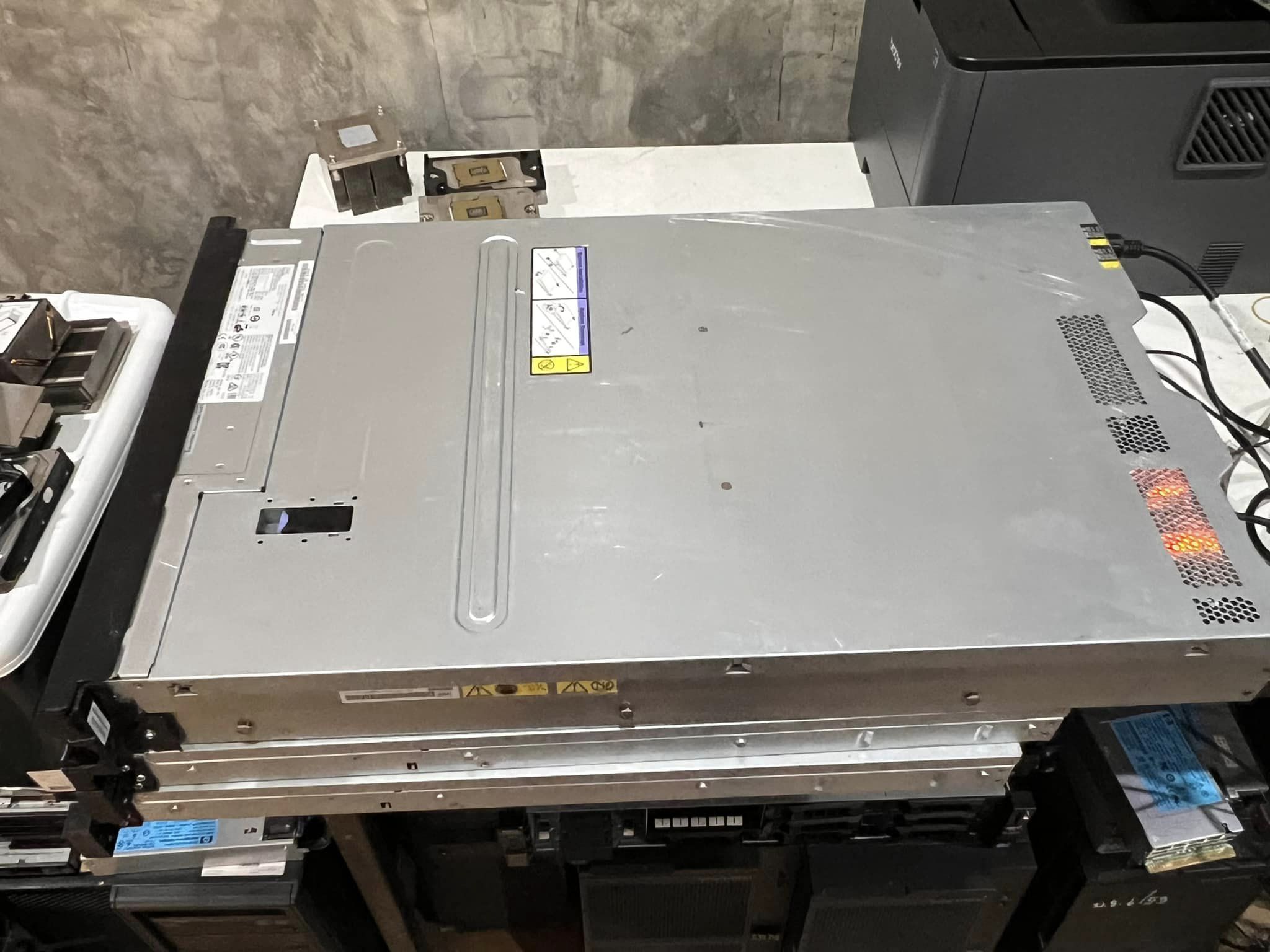 ibm x3650 m4 32gb 2cpu 20cores เซิฟเวอร์มือสองพร้อมใช้งาน