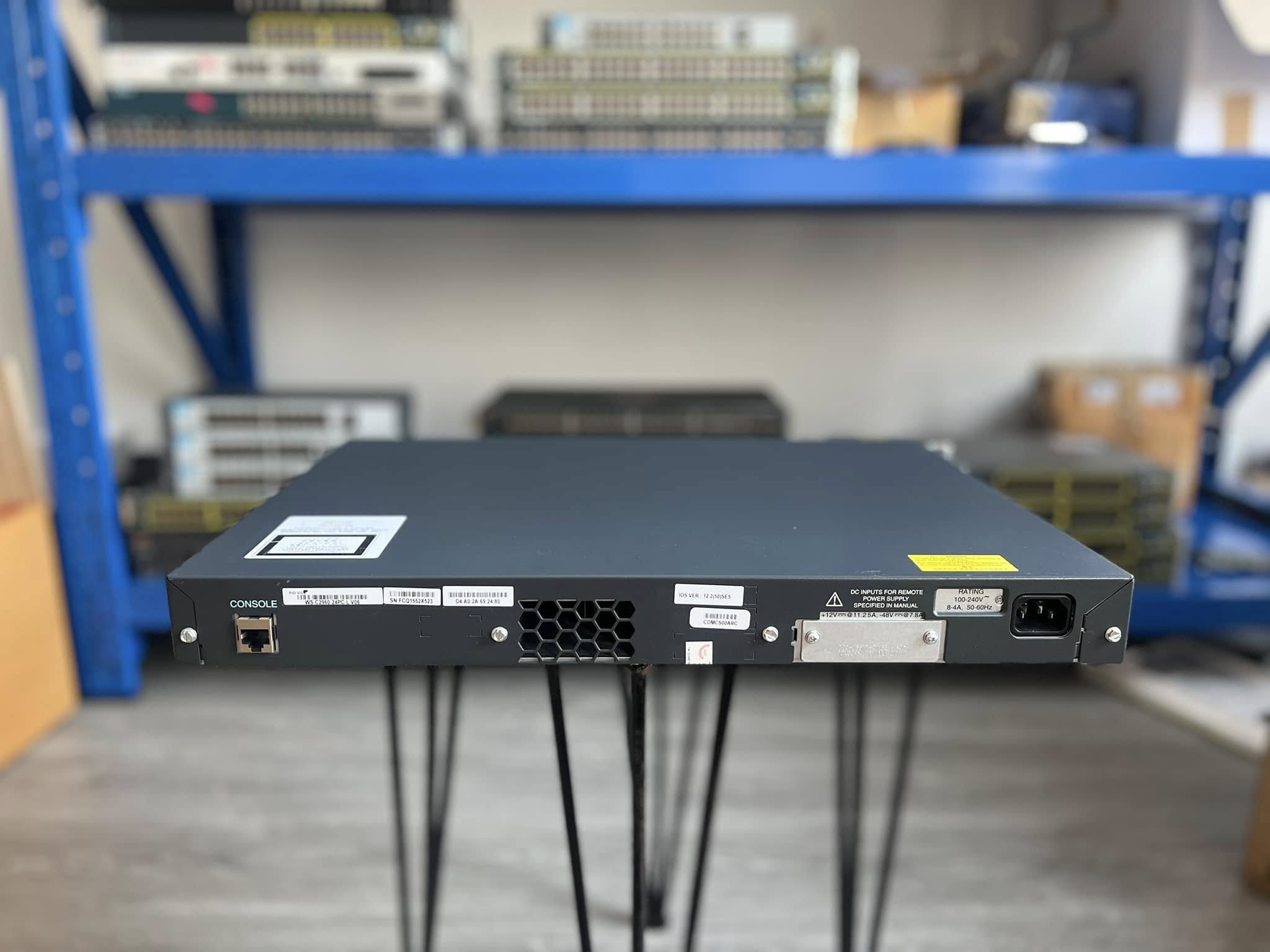 Switch Cisco 2960 PoE 24 port สวิทซิสโก้พีโออีมือสองพร้อมใช้งาน