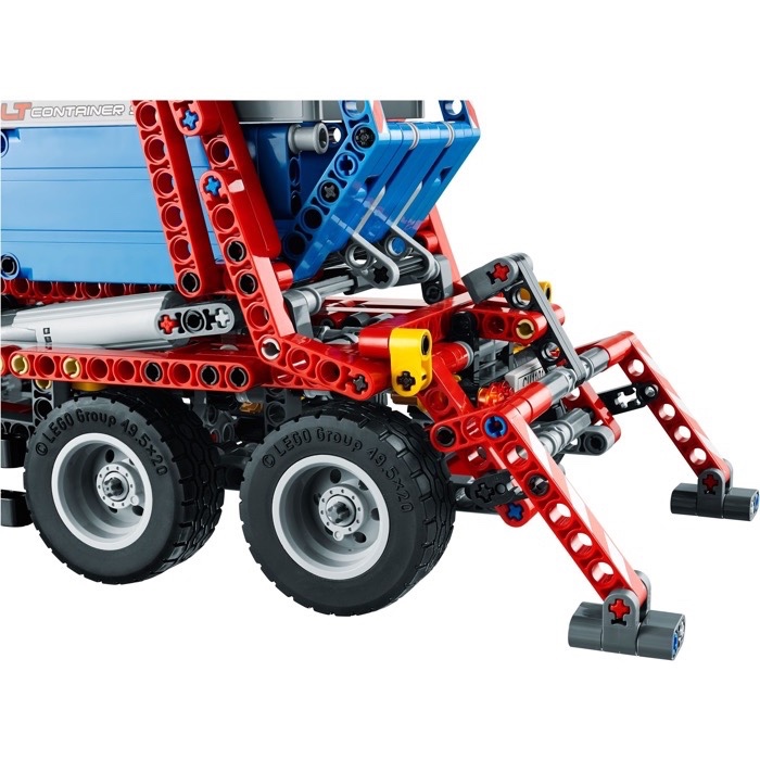 LEGO Technic 42024 Container Truck