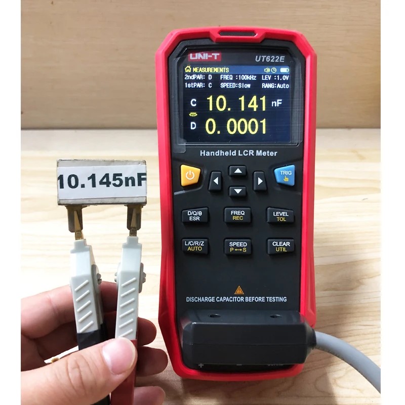 UNI-T UT622E Hochpräzises LCR-Messgerät – Handheld Mit 100 KHz, 0,1 % Genauigkeit, TFT-Display & Datenaufnahme