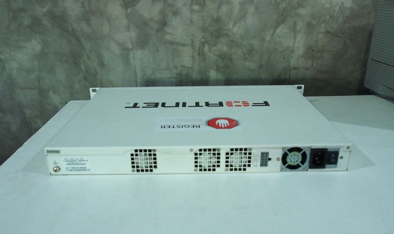 Fortinet FortiGate 300C security มือ 2