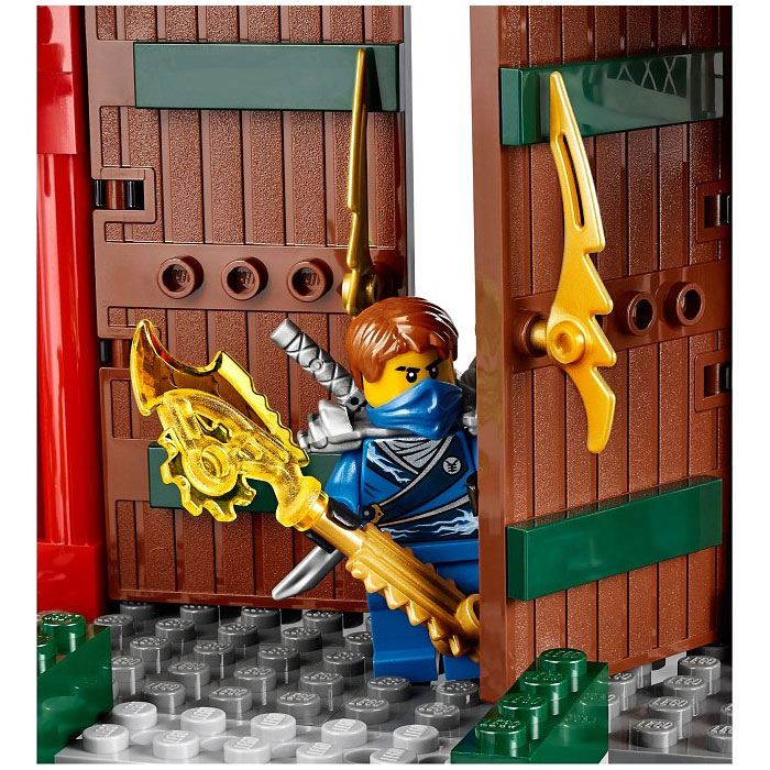 LEGO Ninjago 70728 Battle for Ninjago City (กล่องไม่สวย-Minor Damaged Box)