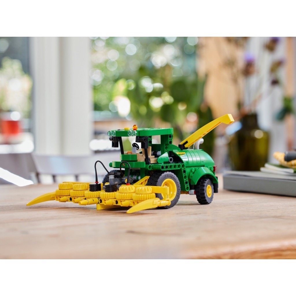เลโก้ LEGO Technic 42168 John Deere 9700 Forage Harvester