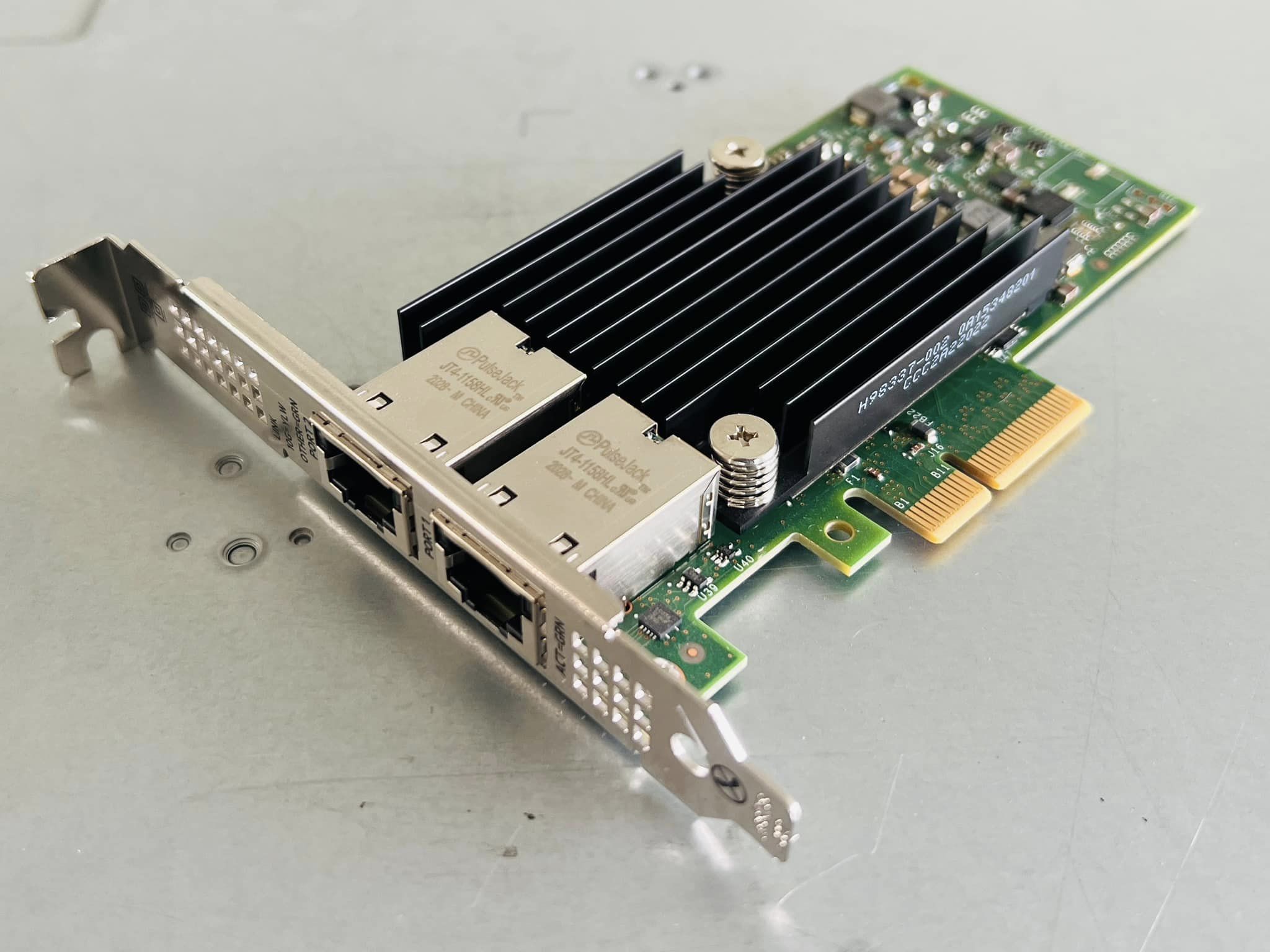 การ์ด LAN 10Gb HPE Ethernet 2-Port 562T Adapter 840137-001การ์ดแลนมือสองพร้อมใช้งาน