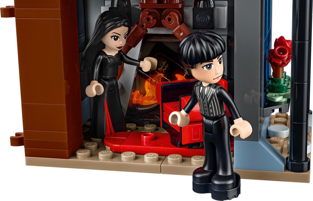 เลโก้ LEGO Wednesday 76786 Morticia’s Cottage