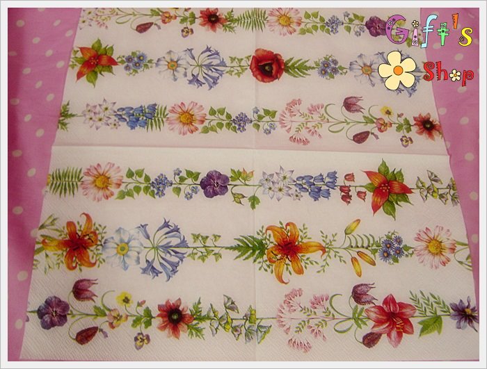 กระดาษแนปกิ้น ลายเส้นดอกไม้ สีแดง เหลือง ฟ้า ชมพู ขาว ม่วง พื้นหลังสีขาว