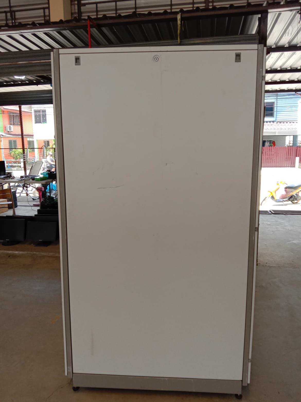 ตู้ rack สำหรับ server ขนาด 42U