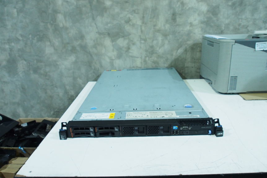 server ibm x3550 M3 2cpu มือสองพร้อมใช้งาน
