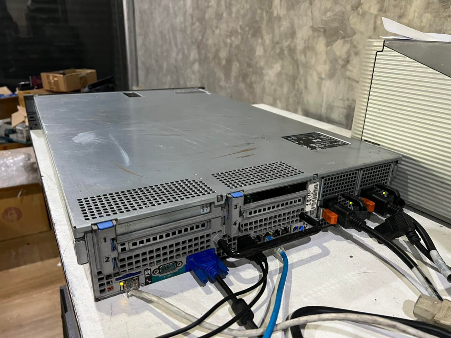 server dell r710 2cpu 32gb มือ 2 พร้อมใช้งาน