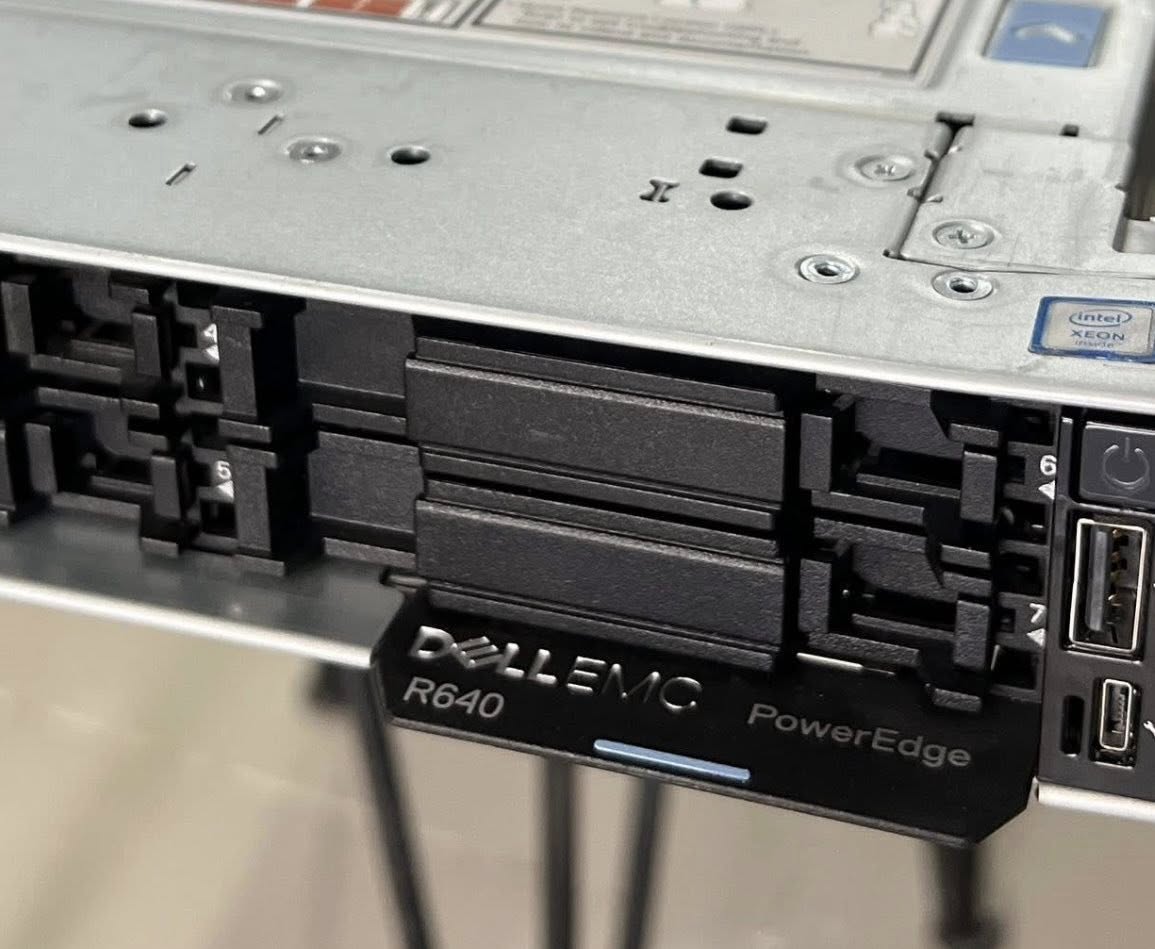 ฝาปิดช่อง hdd server dell gen 14 R640 R740 R740xd R940 R750 SFF 2.5" 0RJ8J9 ฝาปิดhddมือสองพร้อมใช้งาน