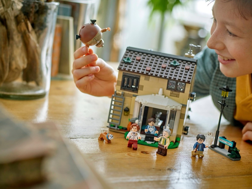 เลโก้ LEGO Harry Potter 76451 Privet Drive: Aunt Marge’s Visit