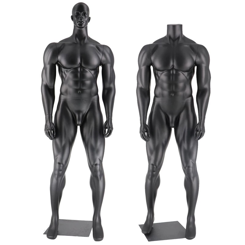 หุ่นนักกล้าม Under Armour