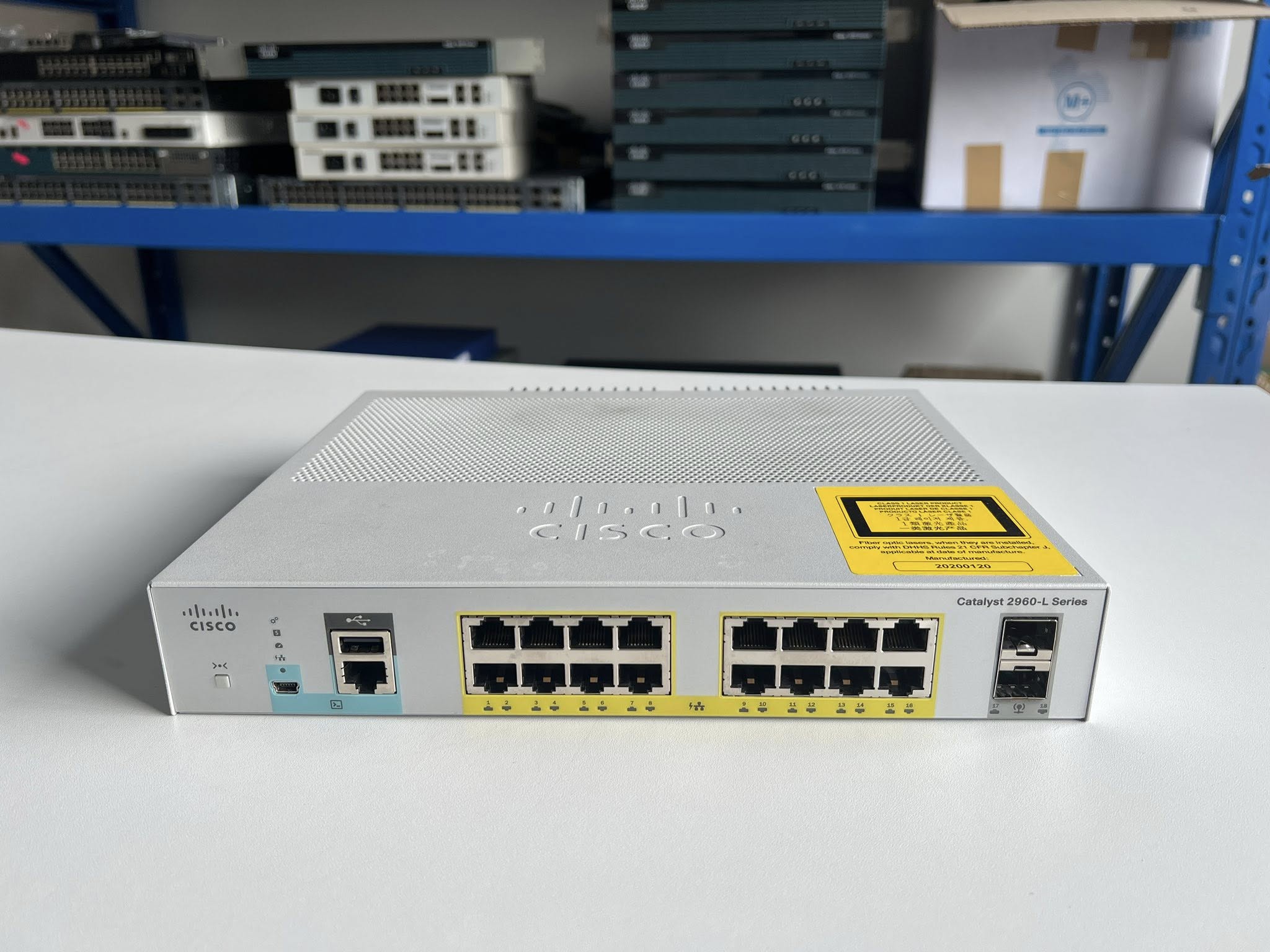 Switch Cisco 2960L PoE gigabit 16port สวิทซิสโก้พีโออีมือสองพร้อมใช้งาน
