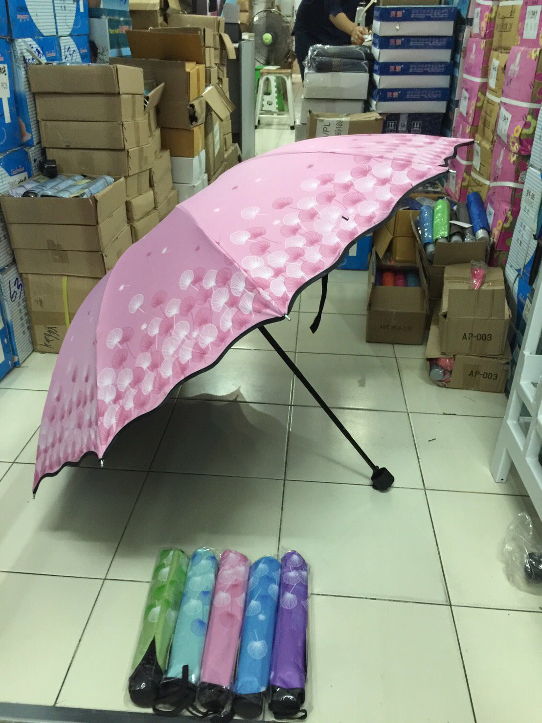 ร่ม4ตอน10ก้าน24นิ้วมียูวีดำรหัส1606