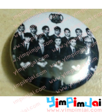 เข็มกลัด exo