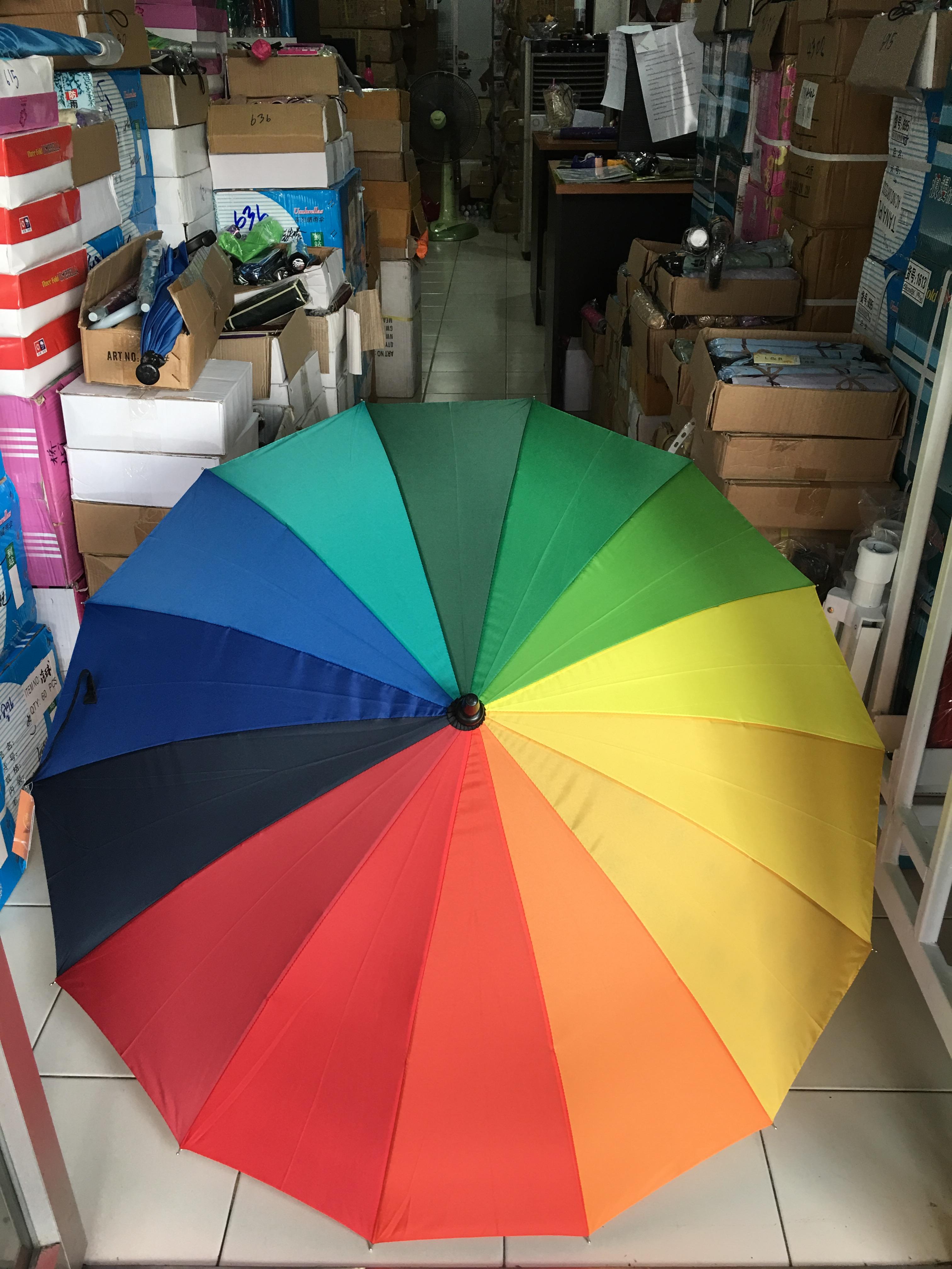 ร่มสายรุ้ง14ก้าน ด้ามตรง24นิ้ว