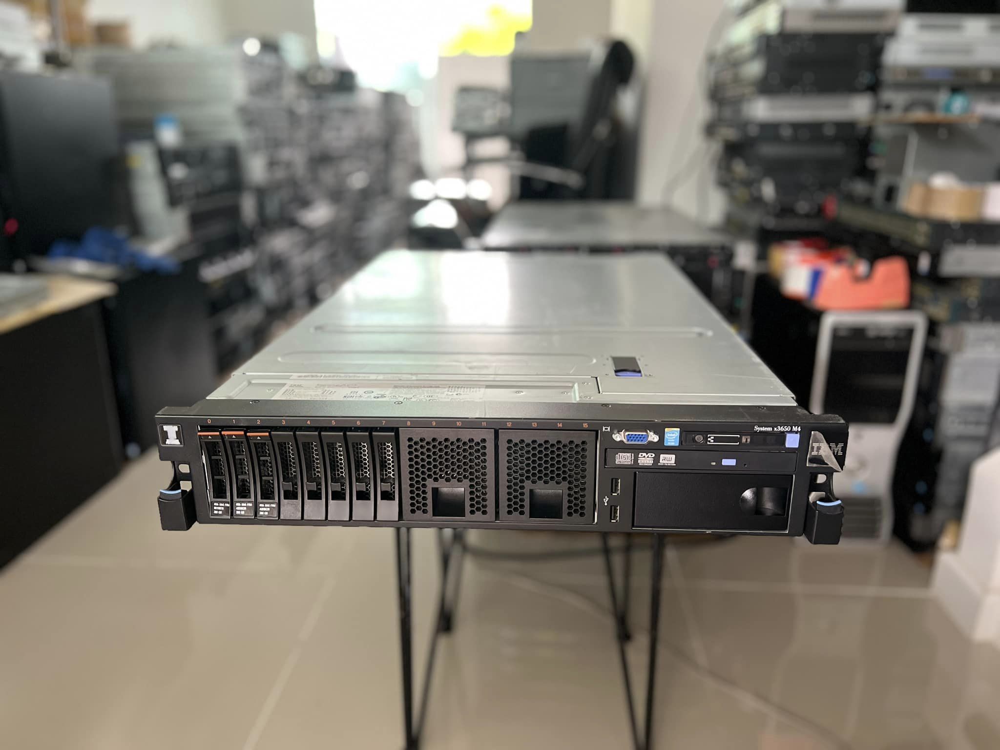 server ibm x3650 m4 32gb 2cpu 12cors เซิฟเวอร์ไอบีเอ็มมือสองพร้อมใช้งาน
