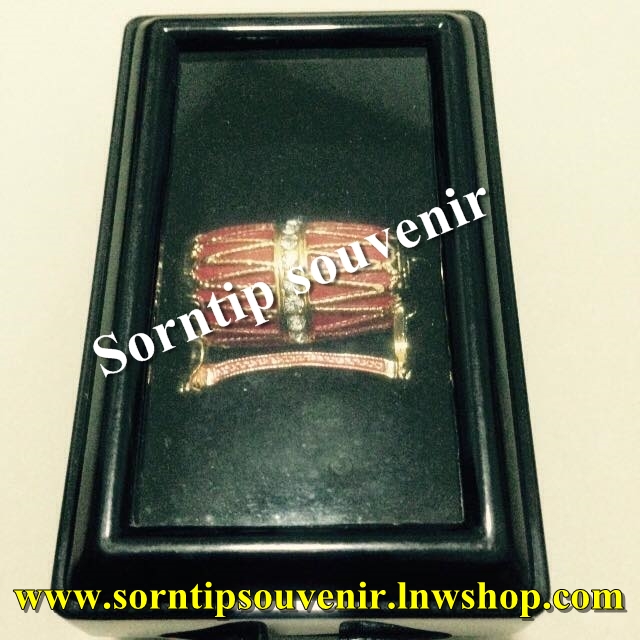 เข็มกลัดลายเครื่องดนตรีไทย (ตะโพน)